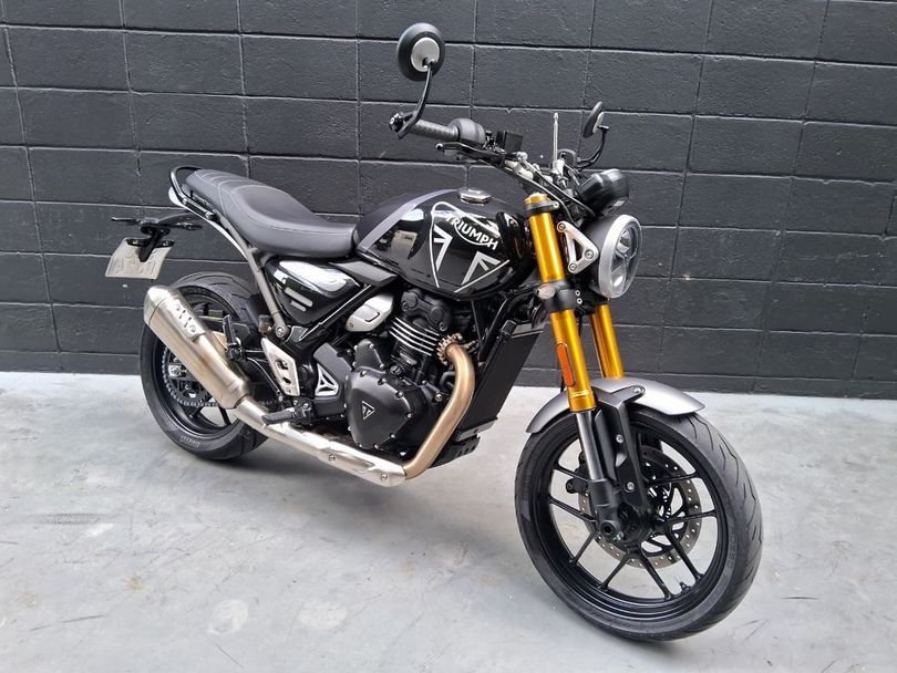 TRIUMPH SPEED 400