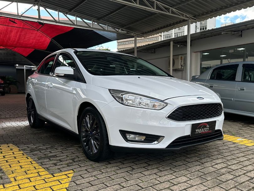 Ford Focus 2.0 16V/SE/SE Plus Flex 5p Aut.