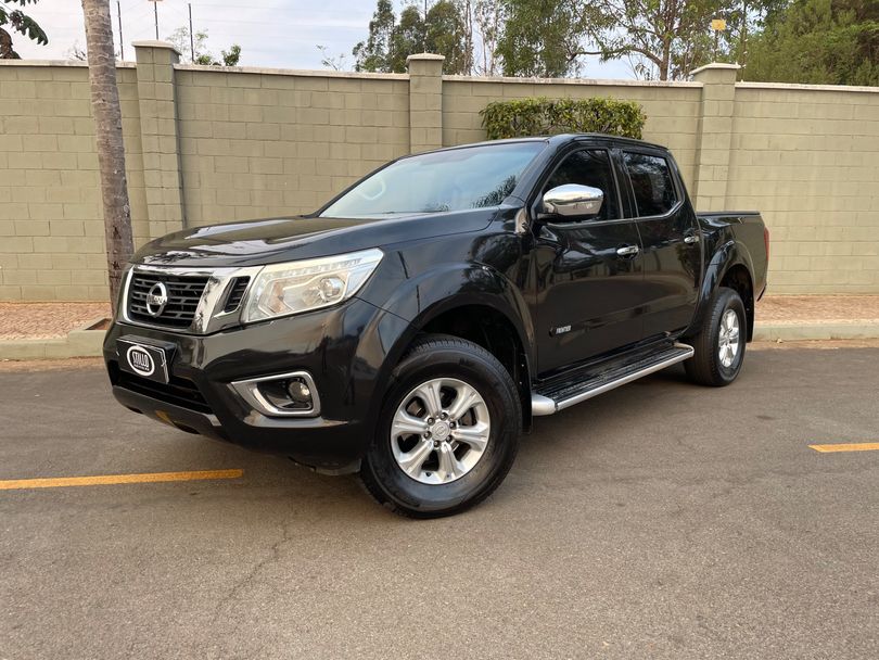 Nissan Frontier XE CD 4x4 2.3 Bi-TB Diesel Aut.