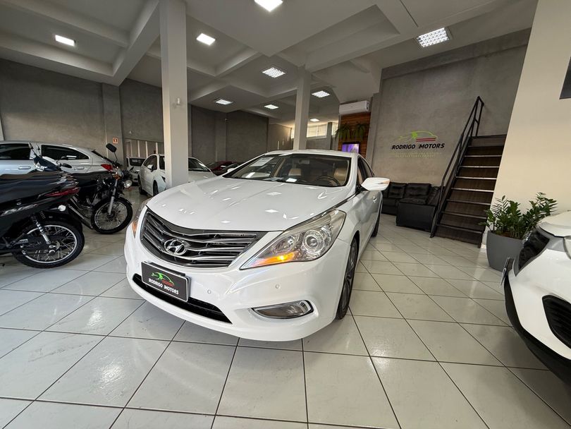 Hyundai AZERA 3.0 V6 24V 4p Aut.