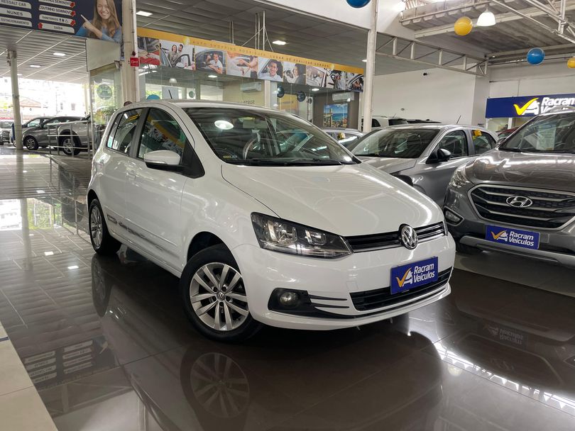 VolksWagen Fox Connect 1.6 Flex 8V 5p