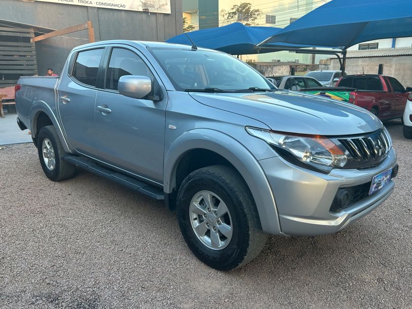 Mitsubishi L200 Triton Sport GLS 2.4 CD Diesel Aut.