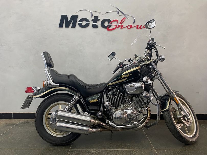 YAMAHA XV 1100 VIRAGO