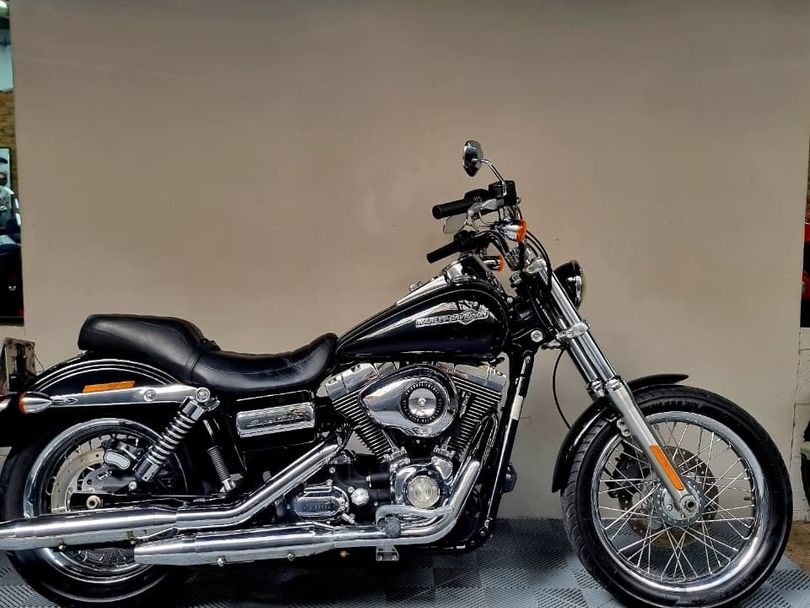 Harley DYNA SUPER GLIDE CUSTOM