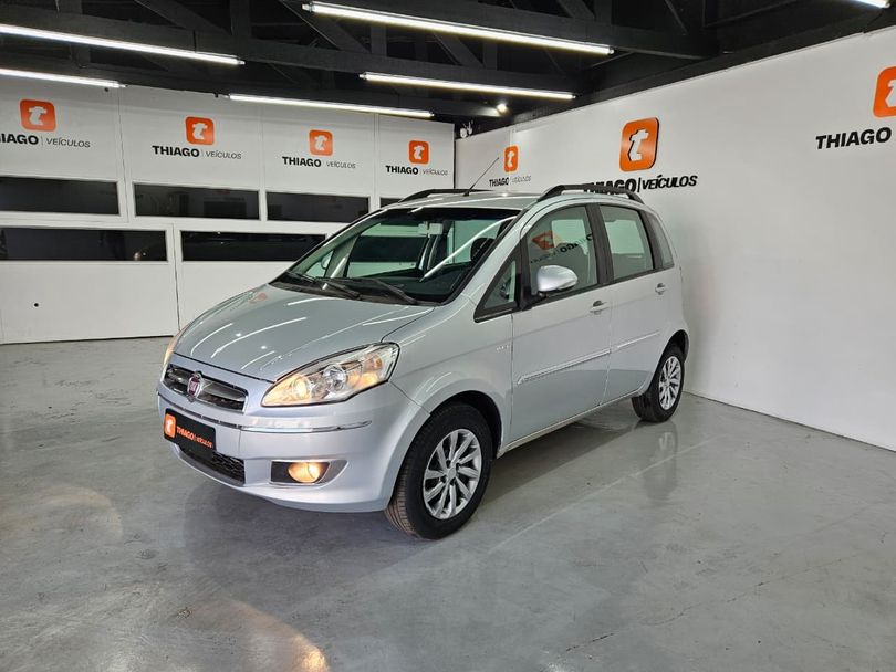 Fiat Idea ESSENCE Dualogic 1.6 Flex 16V 5p
