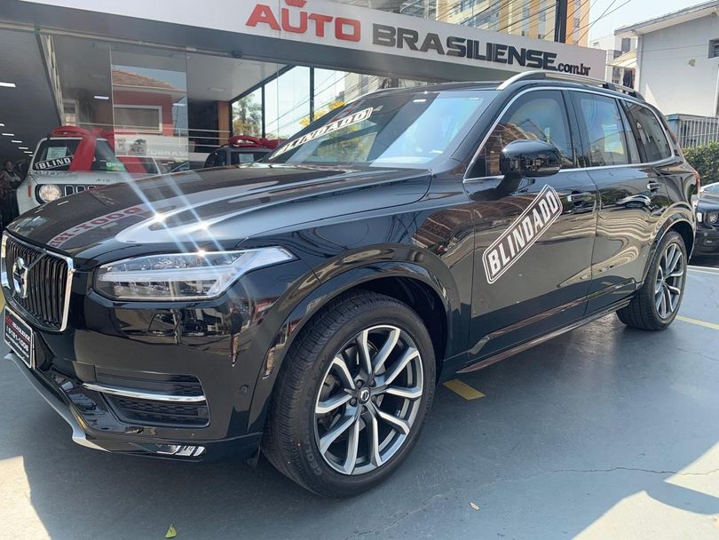 Volvo XC 90 D-5 MOMENTUM 2.0 235cv Diesel 5p