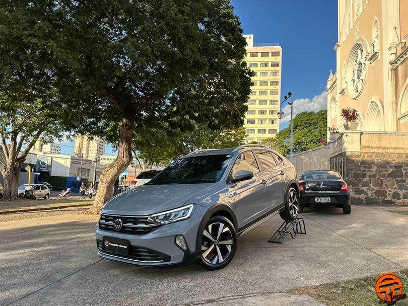 VOLKSWAGEN 1.0 200 TSI TOTAL FLEX HIGHLINE AUTOMÁTICO