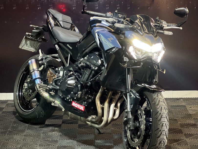 KAWASAKI Z 900