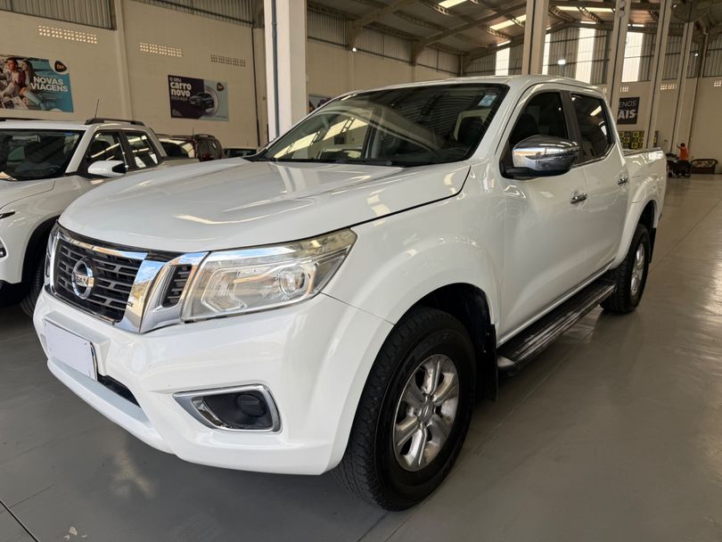 Nissan Frontier XE CD 4x4 2.3 Bi-TB Diesel Aut.