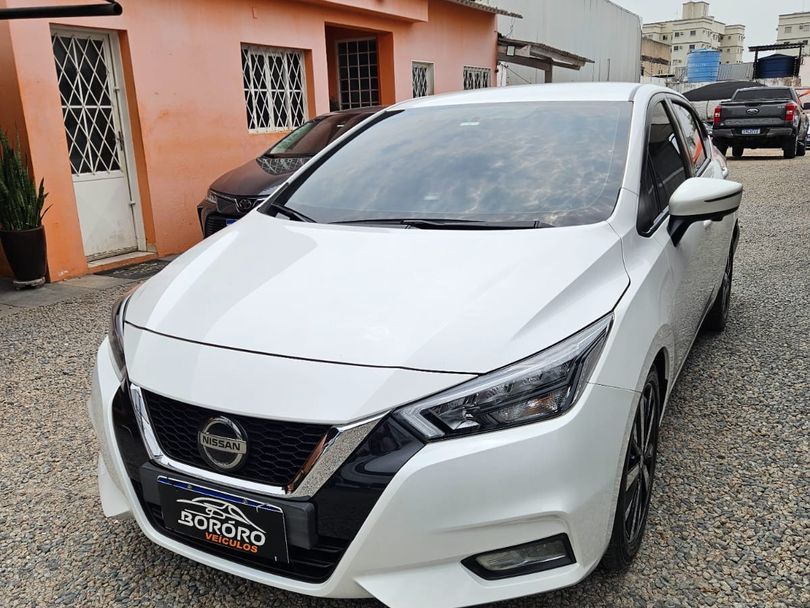 Nissan VERSA Exclusive 1.6 16V Flex Aut.
