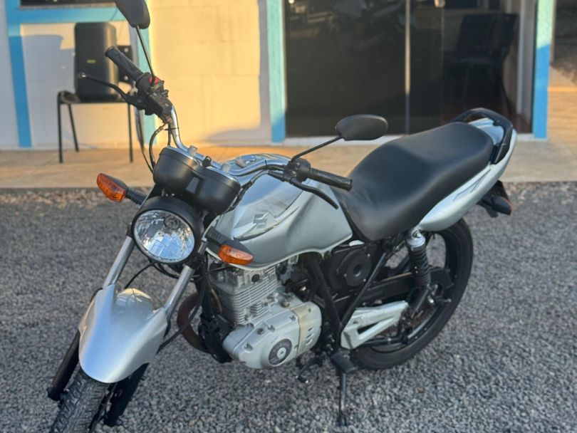 SUZUKI EN 125 YES