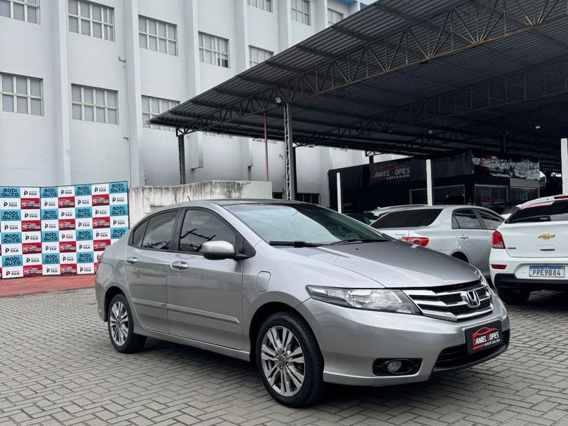 Honda CITY Sedan LX 1.5 Flex 16V 4p Aut.