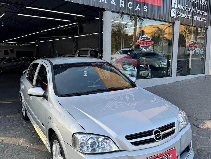 Chevrolet Astra GSi 2.0 16V 136cv Hatchback 5p