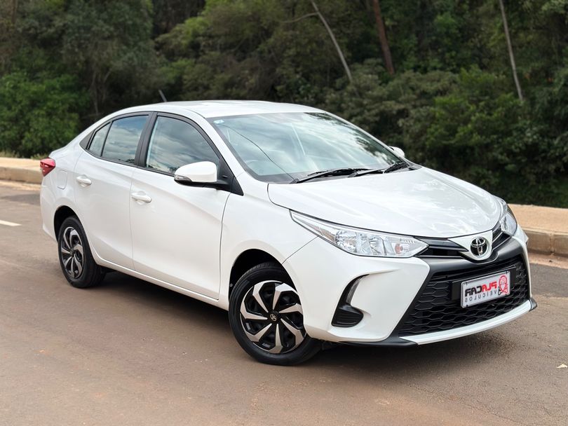 Toyota YARIS XL Sedan 1.5 Flex 16V 4p Aut.