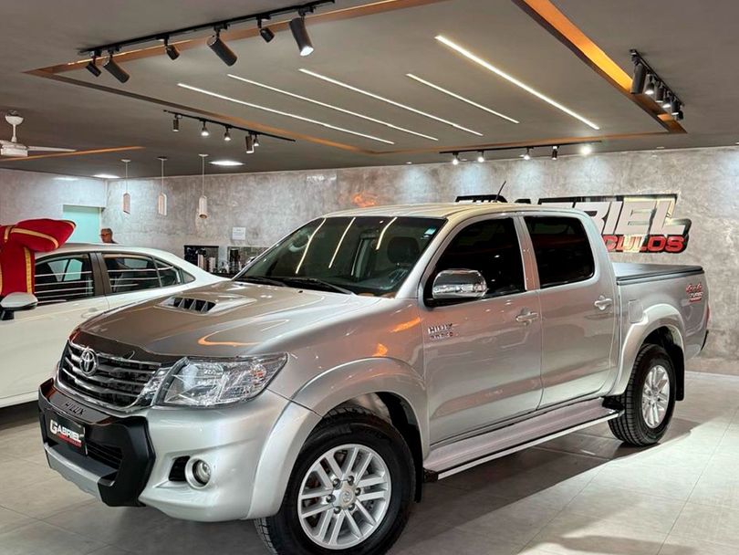 Toyota Hilux CD SRV D4-D 4x4 3.0 TDI Diesel Aut