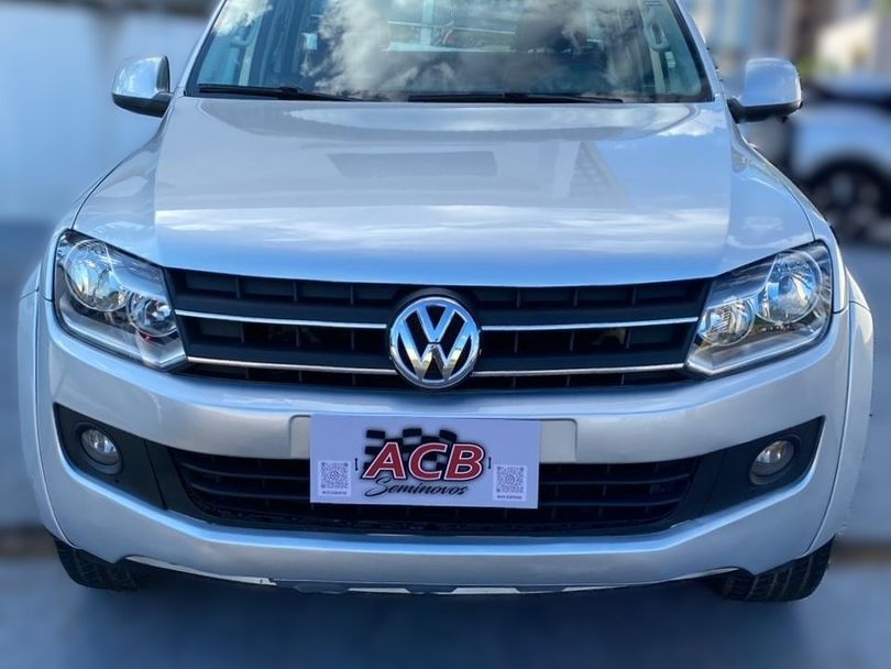 VolksWagen AMAROK Trendline CD 2.0 TDI 4X4 Dies Aut