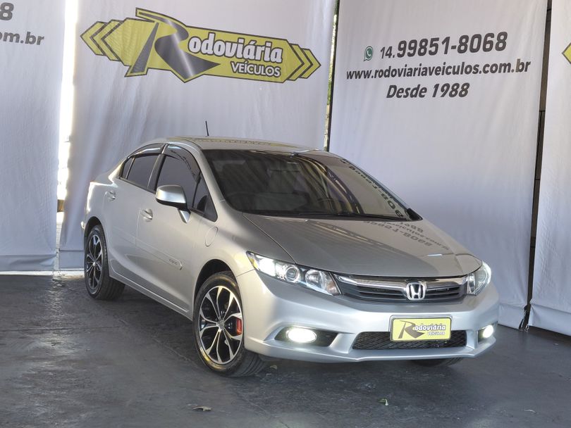 Honda Civic Sedan LXS 1.8/1.8 Flex 16V Aut. 4p