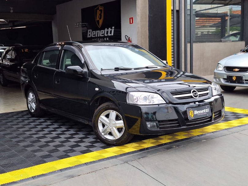 Chevrolet Astra Sedan 1.8 MPFI 8V 4p