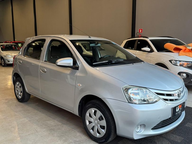 Toyota ETIOS X 1.3 Flex 16V 5p Mec.