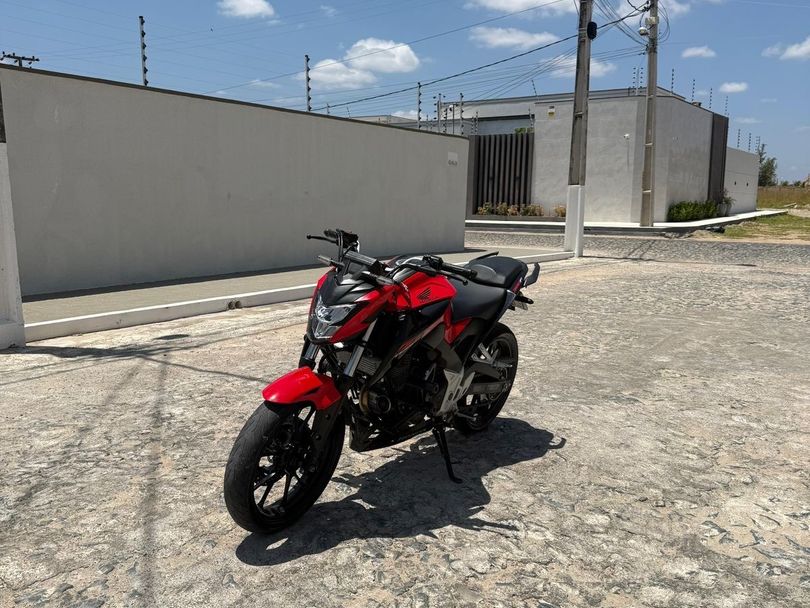 HONDA CB 300F Twister Flex