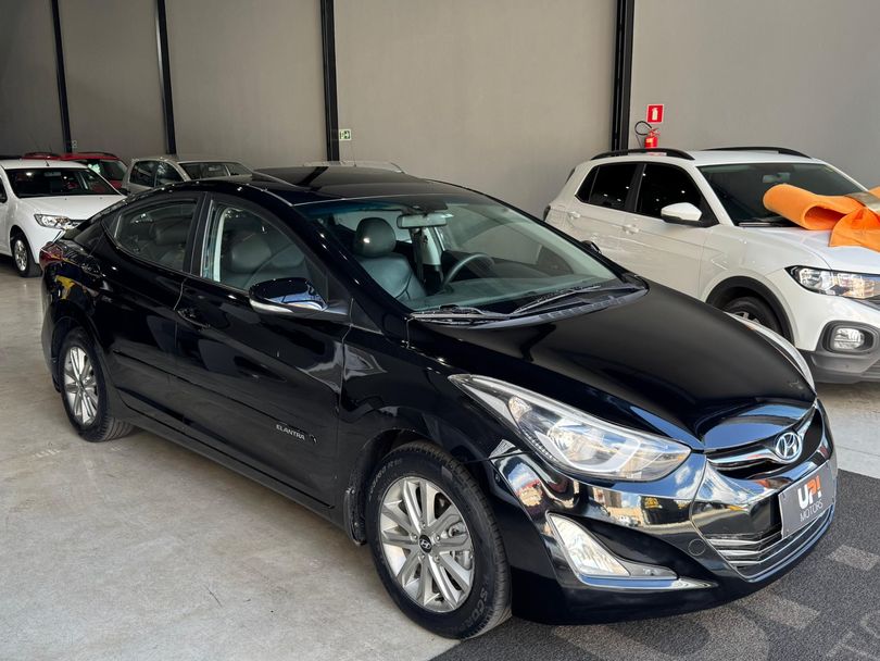 Hyundai Elantra GLS 2.0 16V Flex Aut.