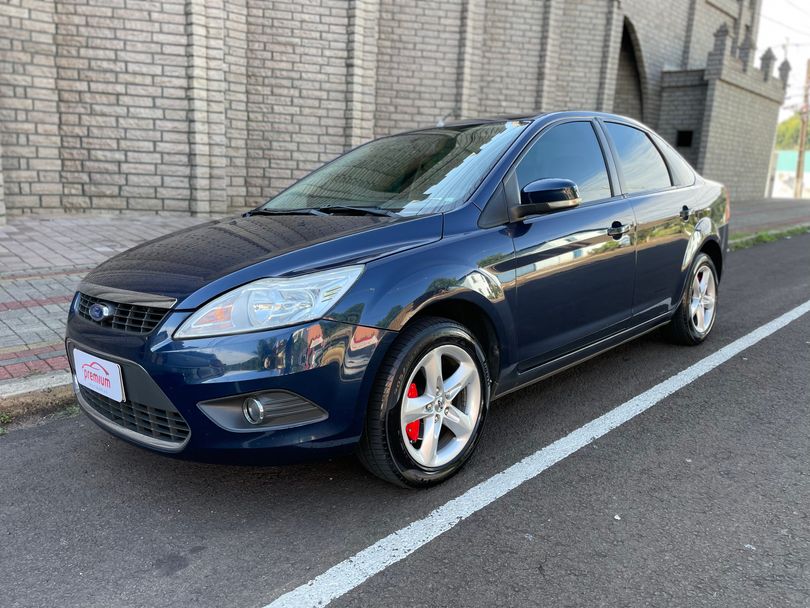 Ford Focus Sedan 2.0 16V/2.0 16V Flex 4p