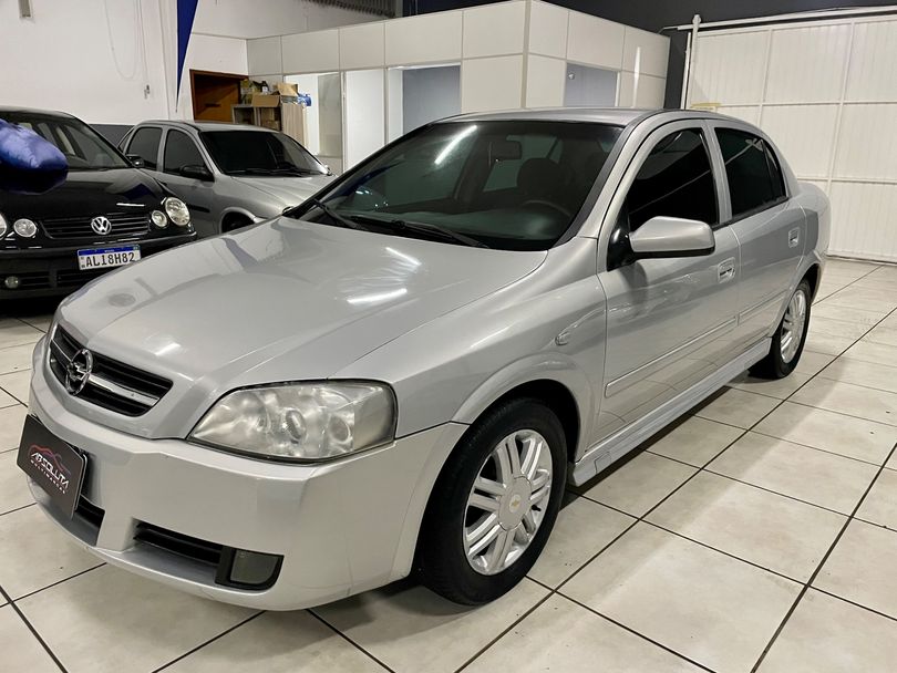 Chevrolet Astra Sedan 2.0/ CD 2.0 MPFI 8V 4p Aut.