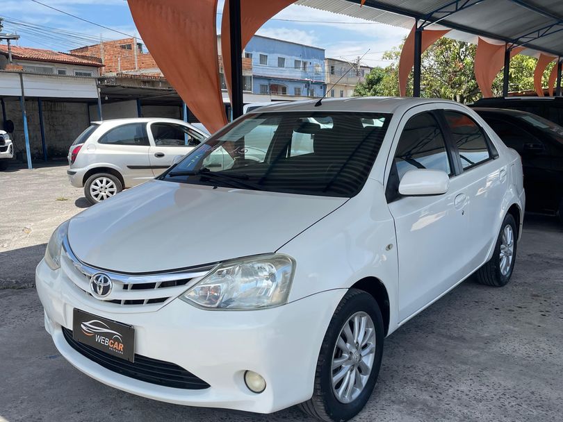 Toyota ETIOS XLS Sedan 1.5 Flex 16V 4p Mec.