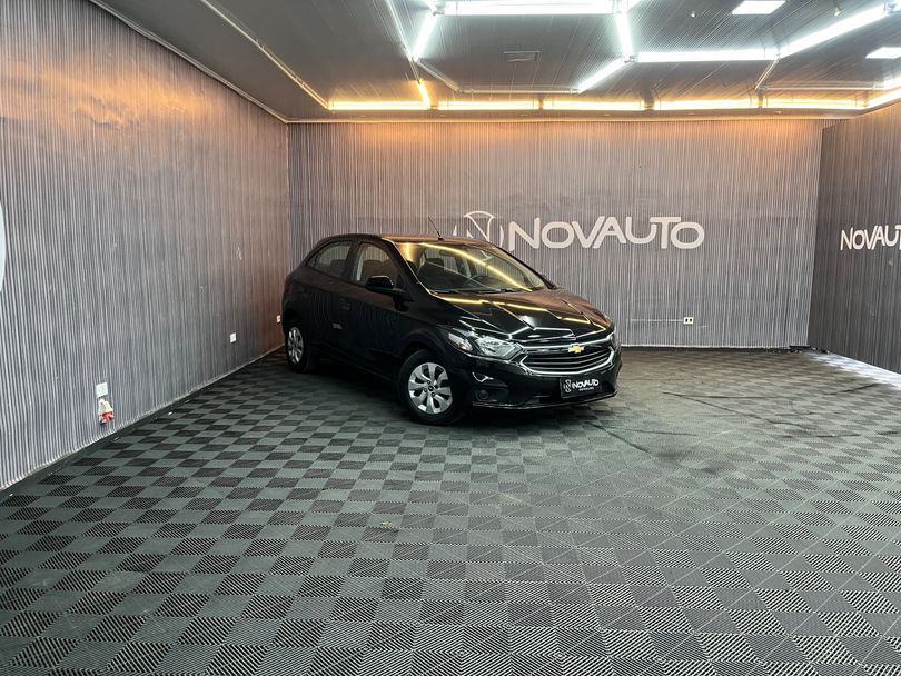 Chevrolet ONIX HATCH Joy 1.0 8V Flex 5p Mec.