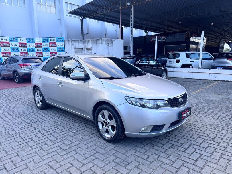Kia Motors Cerato 1.6 16V Aut.