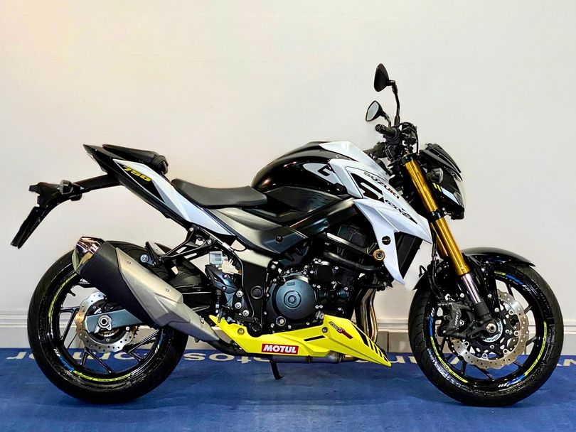 SUZUKI GSX-S 750