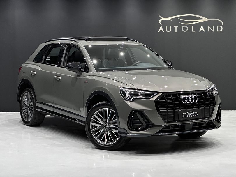 Audi Q3 Perf. Black 2.0 TFSI Tiptr. Quattro
