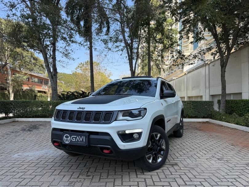 Jeep COMPASS TRAILHAWK 2.0 4x4 Dies. 16V Aut.
