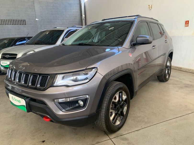 Jeep COMPASS TRAILHAWK 2.0 4x4 Dies. 16V Aut.