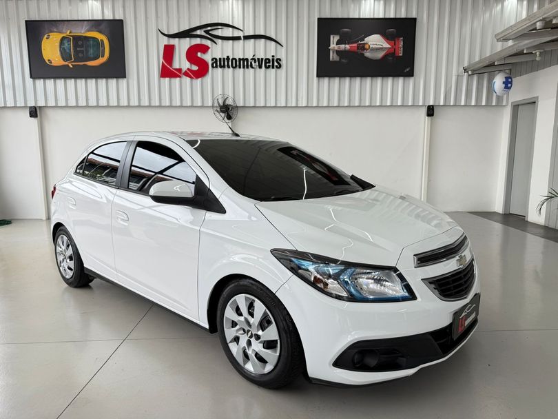 Chevrolet ONIX HATCH LT 1.4 8V FlexPower 5p Mec.