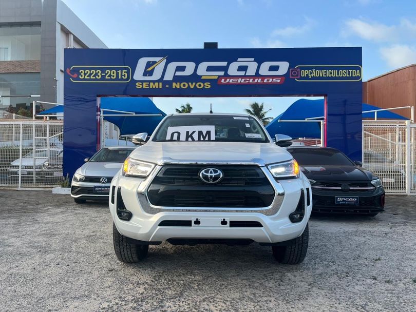 Toyota Hilux CD SRX Plus 4x4 2.8 TDI Die. Aut.