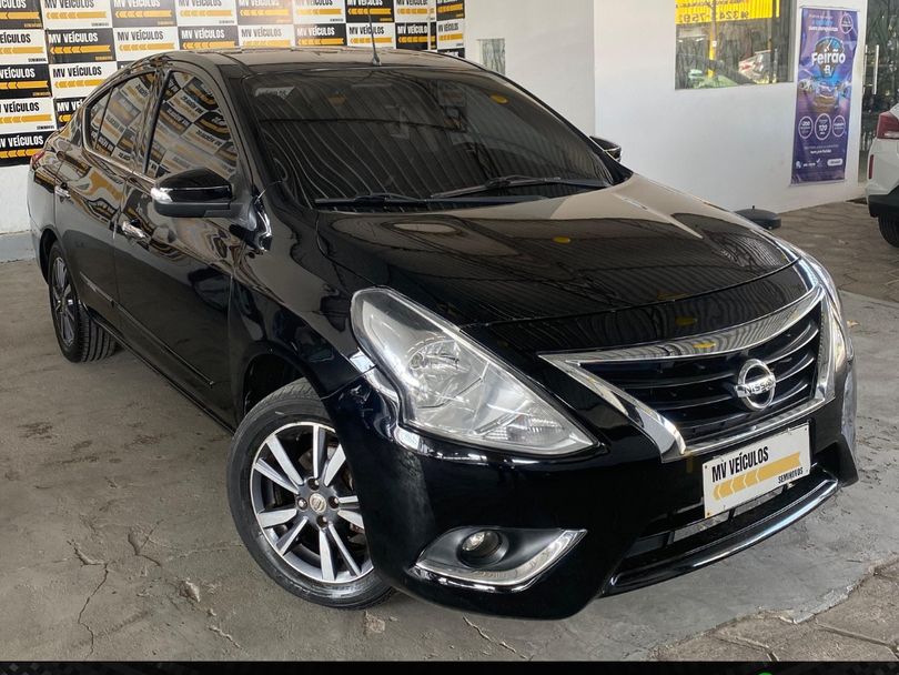 Nissan VERSA UNIQUE 1.6 16V FlexStart 4p Aut.