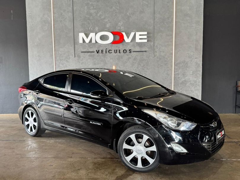 Hyundai Elantra GLS 1.8 16V Aut.