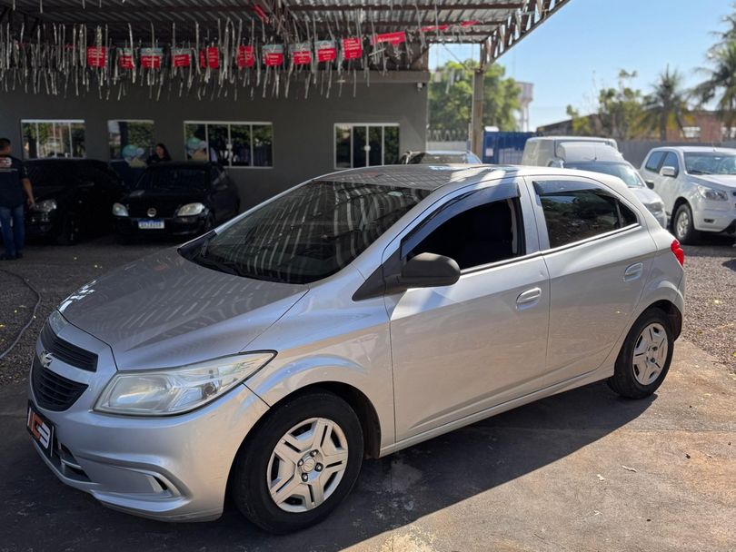 Chevrolet ONIX HATCH Joy 1.0 8V Flex 5p Mec.