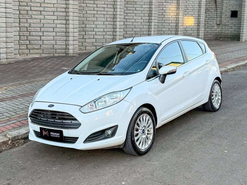 Ford Fiesta TIT.Plus 1.0 12V EcoBoost Aut. 5p