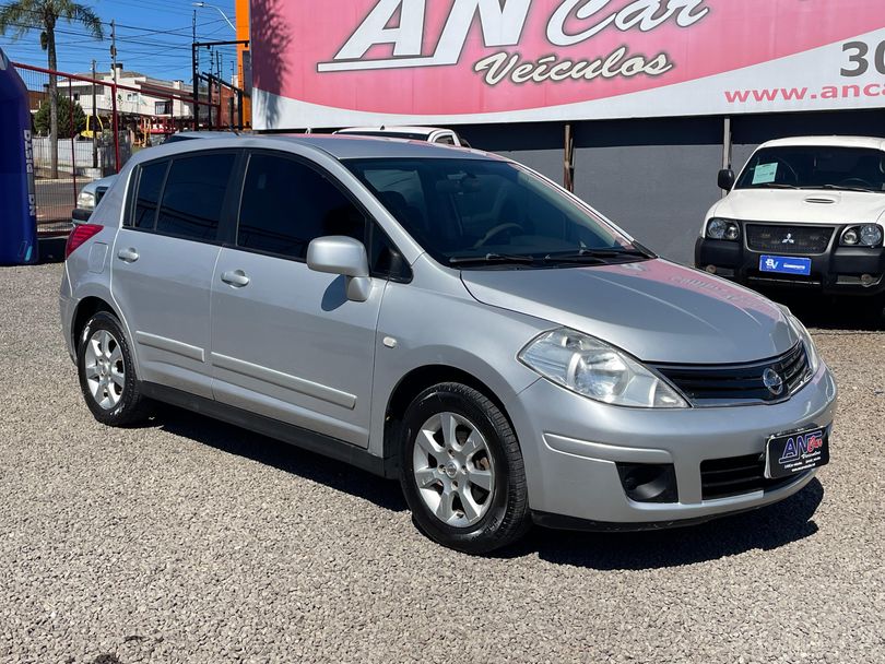 Nissan TIIDA S 1.8/1.8 Flex 16V  Mec.