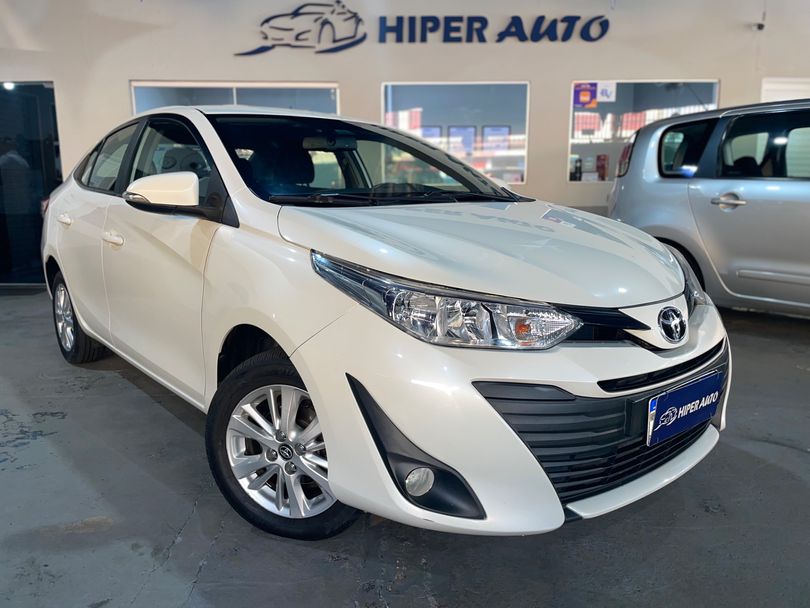 Toyota YARIS XL Sedan 1.5 Flex 16V 4p Aut.