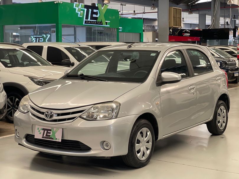 Toyota ETIOS X 1.3 Flex 16V 5p Mec.
