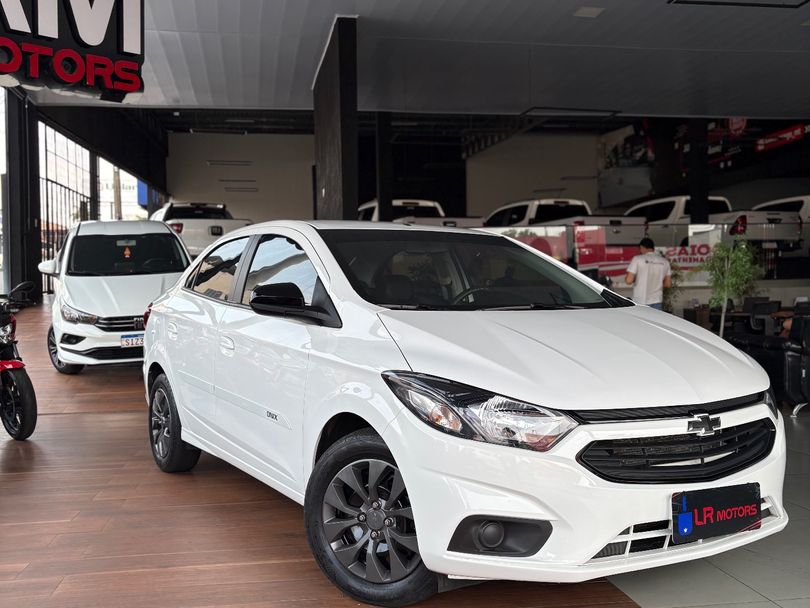 Chevrolet ONIX SEDAN Plus LT 1.0 12V Flex 4p Mec.