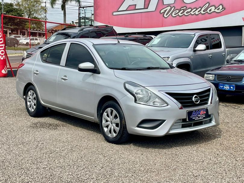 Nissan VERSA 1.0 12V FlexStart 4p Mec.