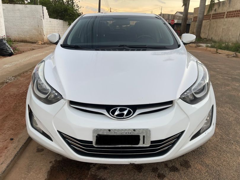 Hyundai Elantra GLS 2.0 16V Flex Aut.