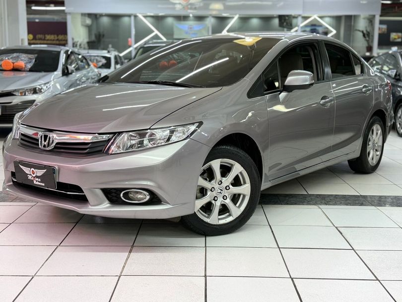 Honda Civic Sedan LXS 1.8/1.8 Flex 16V Mec. 4p