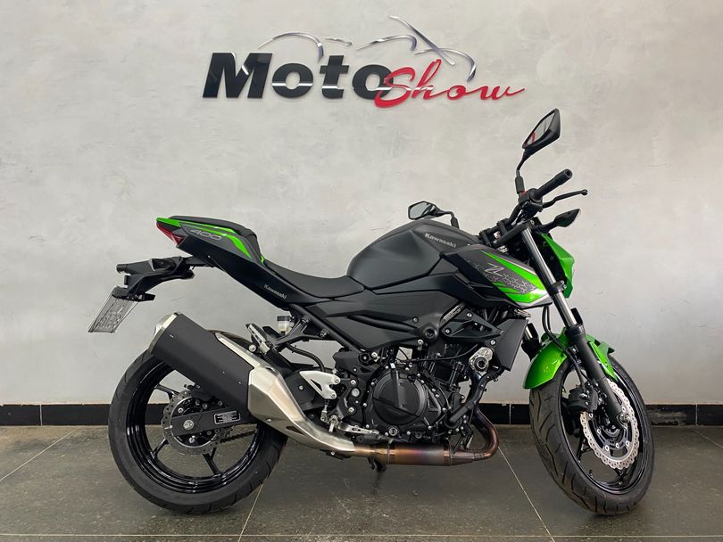 KAWASAKI Z 400