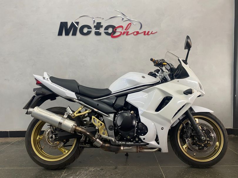 SUZUKI GSX 1250 F