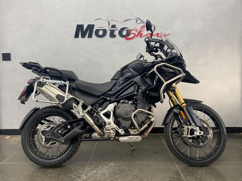 TRIUMPH TIGER 1200 RALLY BLACK Edition